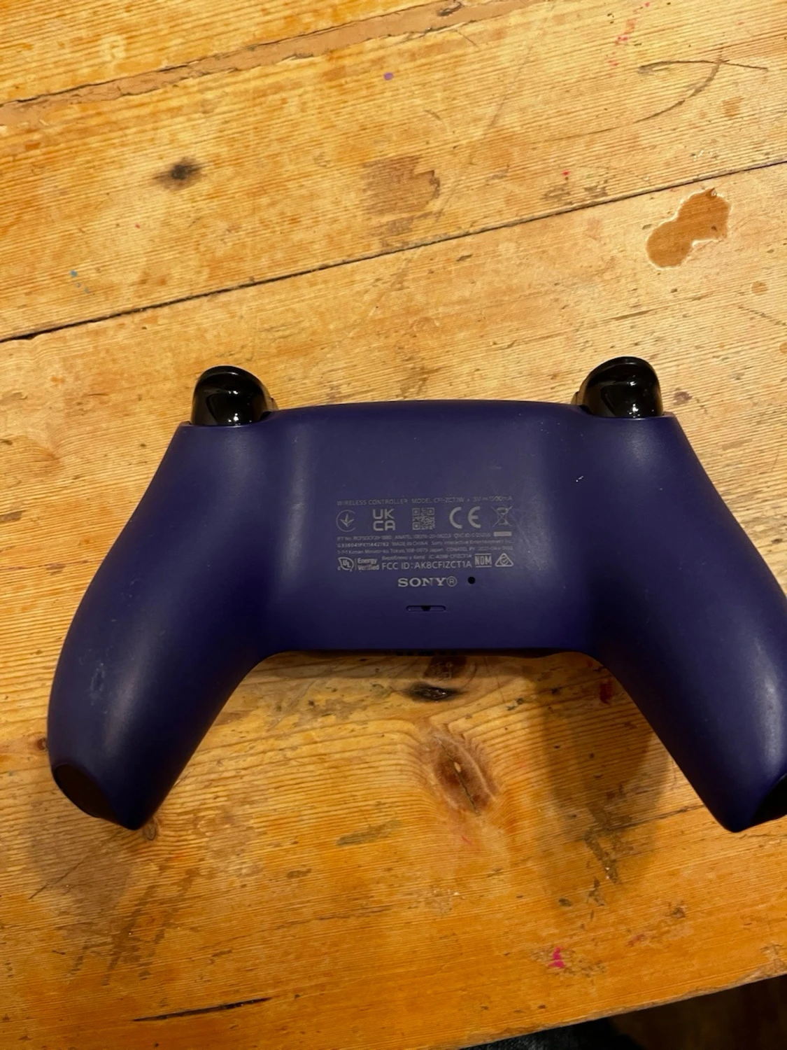 Lila PS5 handkontroll - 1
