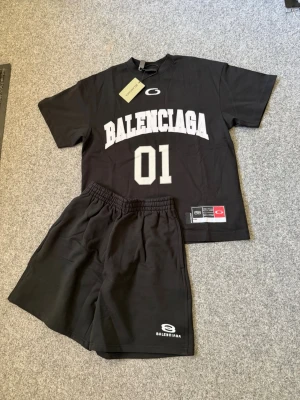 Balenciaaga black summer set - size M, true to size. As new, unused.