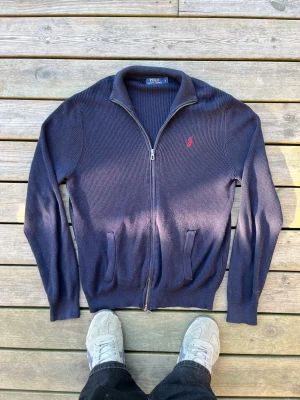 Ralph Lauren fullzip - Riktigt chill Ralph Lauren Fullzip storlek S