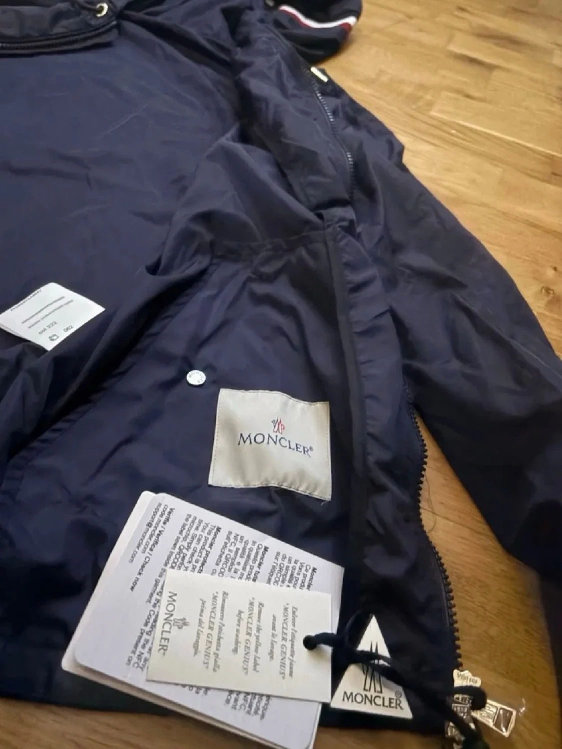 Mörkblå vindjacka från Moncler - 3
