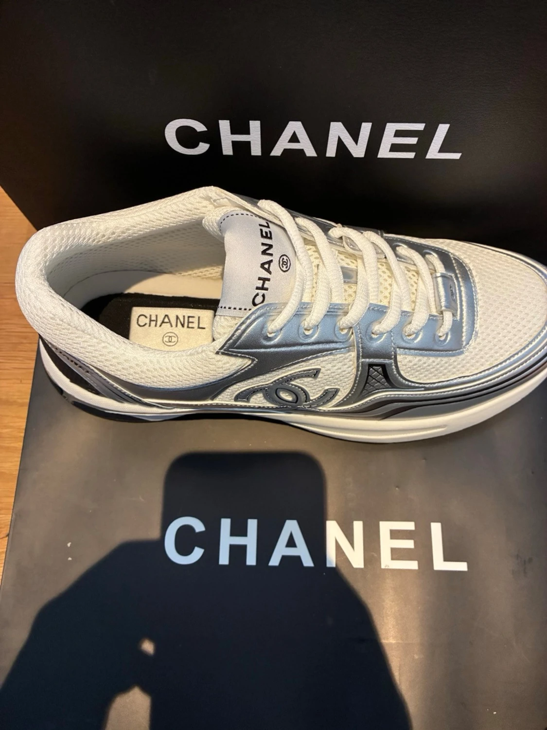 C h a n e l skor  - 4
