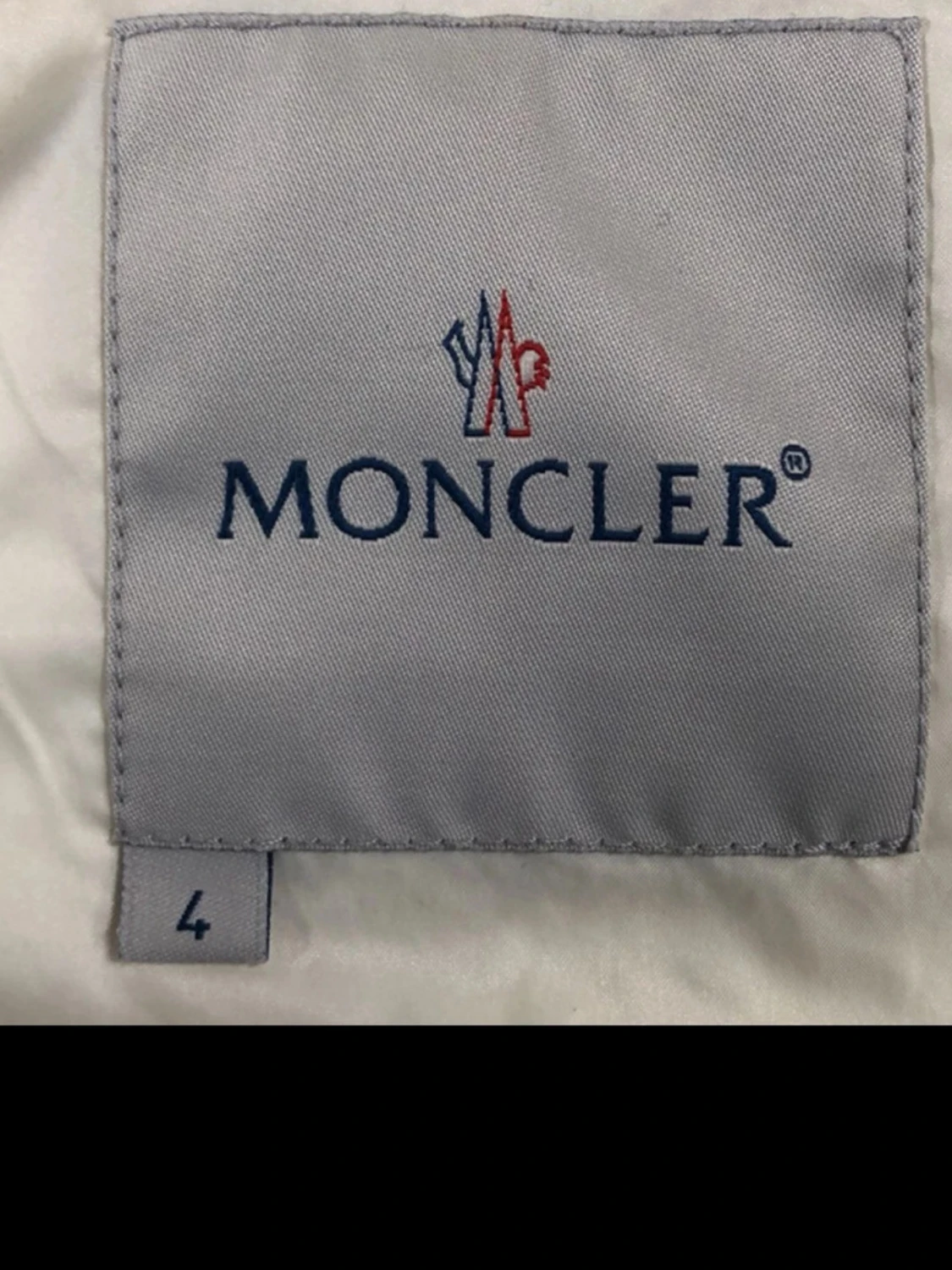 Vit pufferjacka från Moncler - 3