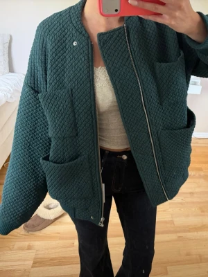 Carin Wester jacka  - Oversized jacka. Jag är 170. Storlek xs