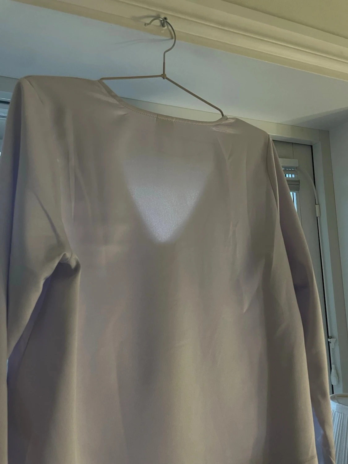 Ljuslila v-ringad blus - 2