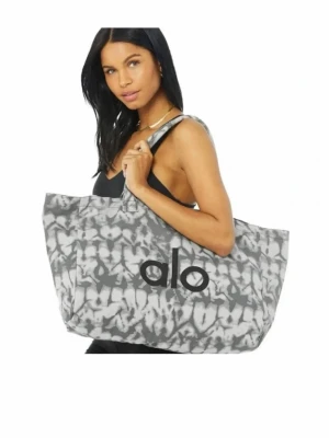 Tote bag från alo yoga  - Praktiskt tote bag från alo 