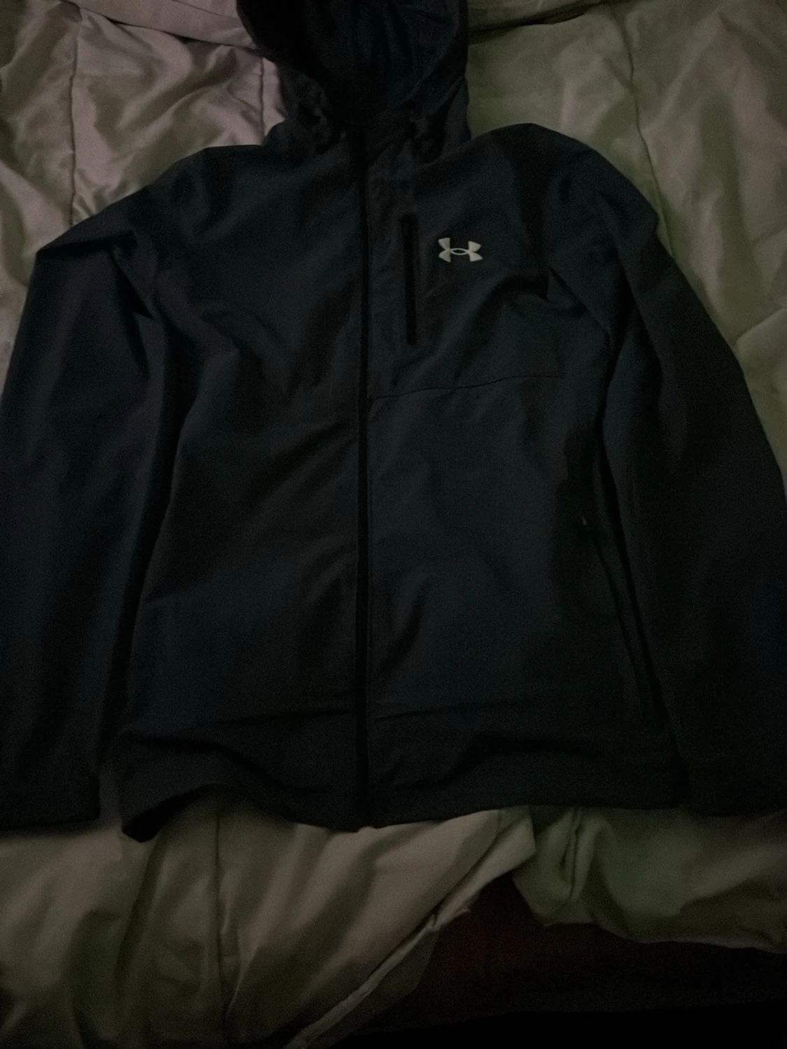 Mörk blå vindjacka från Under Armour