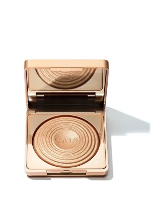 CAIA highlighter - CAIA Cosmetics highlighter i färgen Portofino. Den är oanvänd och i sin originala förpackning, ej rörd. Säljer pga att jag har för mycket av samma produkt. 