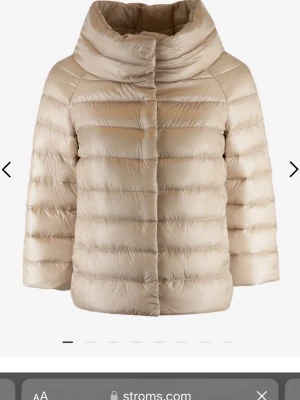 Söker it 46 herno jacka  - Söker storlek 46 i äkta herno jacka! Kan mötas betalar mycket!