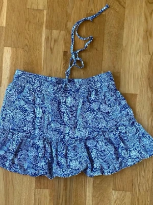 Minikjol - Minikjol från zara i storlek M men passar som S, inga tecken på användning