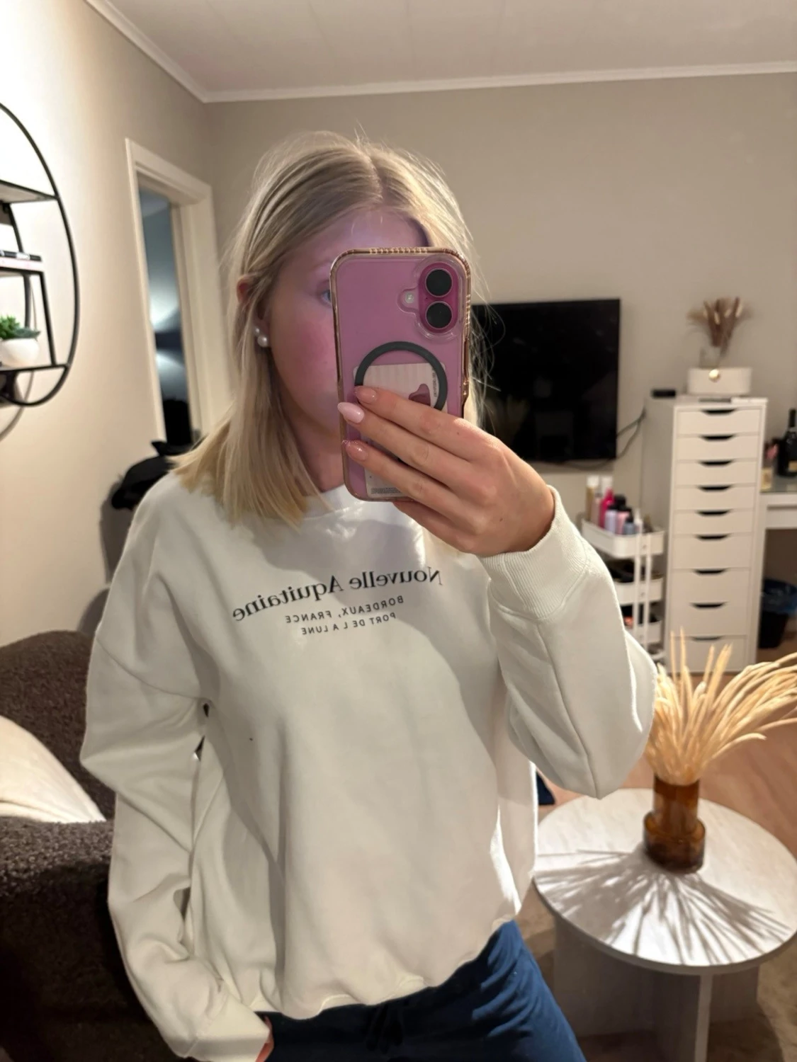 Vit sweatshirt med tryck - 1