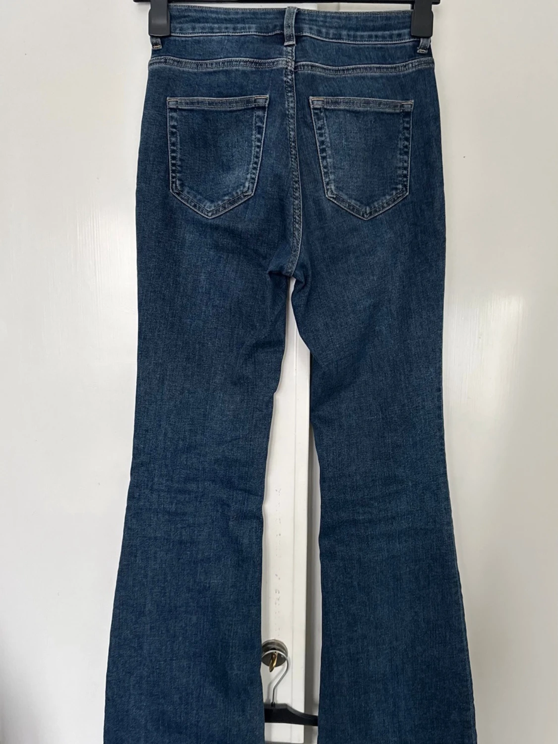 Mörkblå bootcut jeans - 1