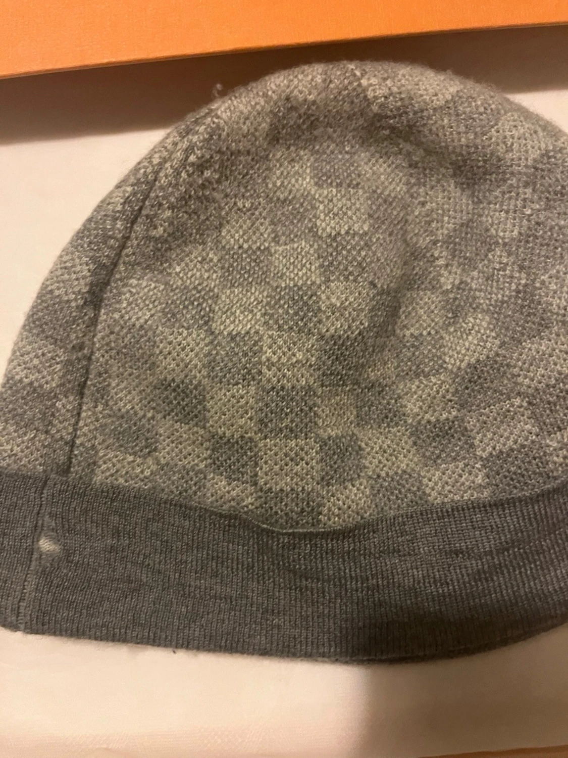 Grå Louis Vuitton mössa - 2