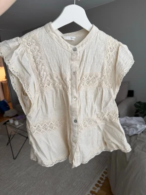 Topp Zara - Använd men i väldigt gott skick 🌸
