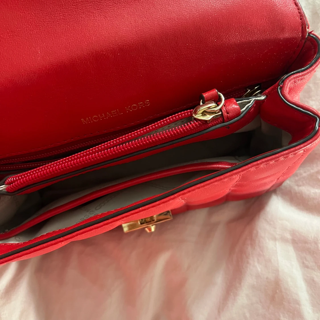 Michael kors väska - 90