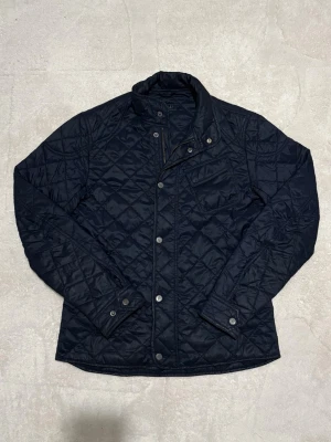 Riley jacka - Jacka från Riley / stilren / bra skick / storlek: 46/M
