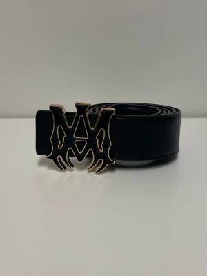 Amiri Bälte - Helt nytt aldrig använd storlek 110