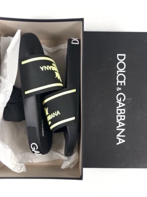 Dolce & Gabbana Slipers - •The Slippers are brand new with box •Size: 44 •Color: Black and Yellow •Retail price: 3000SEK  