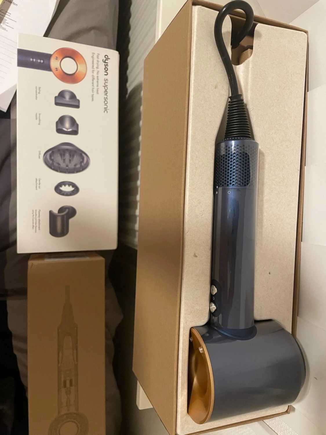 Dyson supersonic HD08  - 1