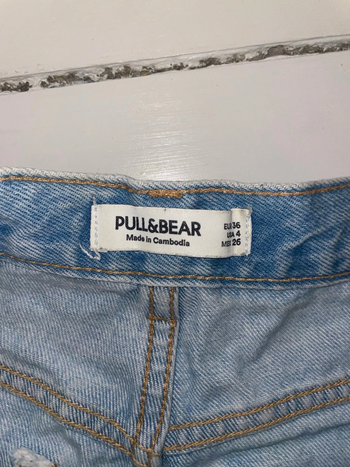 Högmidjade jeansshorts  - 3