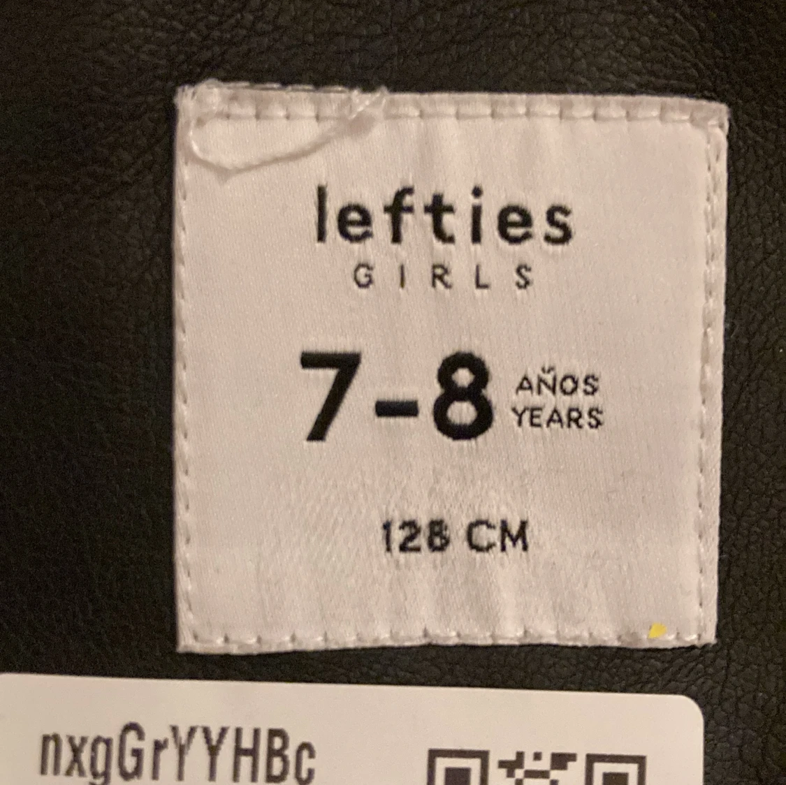 Svart skinnjacka med sned dragkedja - 2