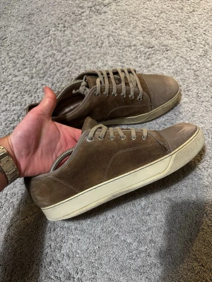 Lanvins bruna - Bruna lanvins | storlek uk 6 | andvändt skick/se bilderna | pris 899kr | hör av er vid minsta lilla fråga 🤩|