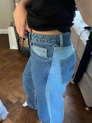 Malina jeans - Aldrig använda, nypris 2000kr