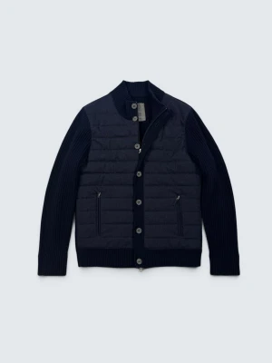 Gran Sasso Stickad Cardigan - Skick: 9/10. | Ingår: endast cardiganen. | Nypris: +- 6000 SEK. | Extremt sällsynt, först till kvarn!