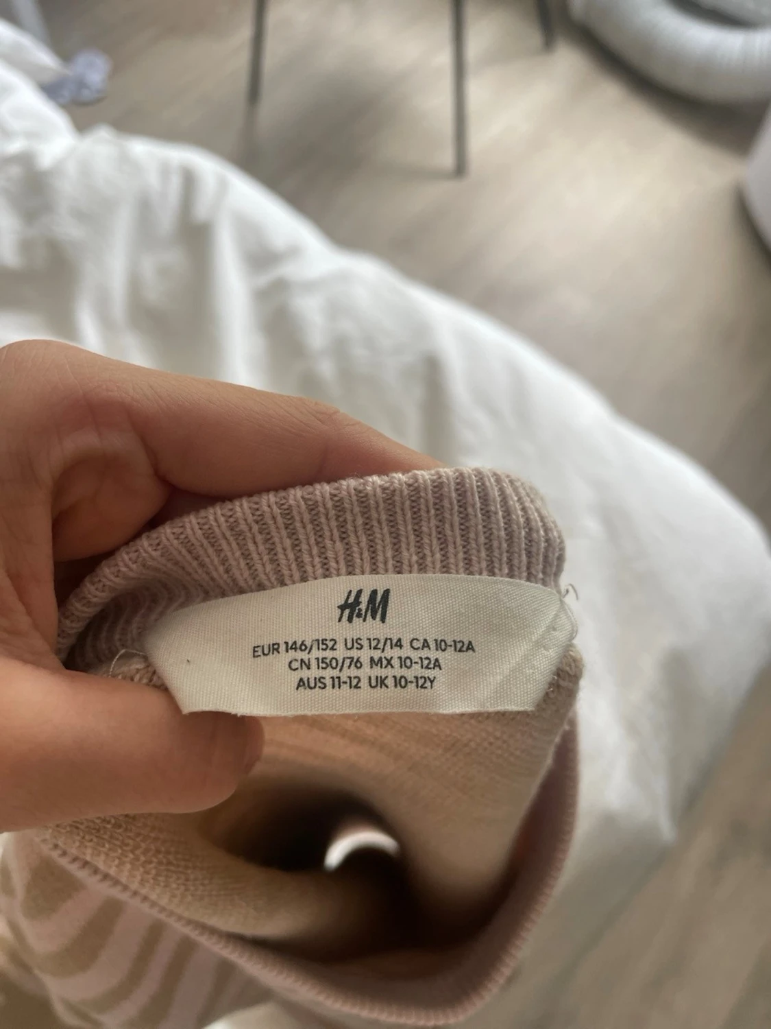 Beige zebramönstrad stickad tröja - 2