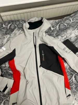  sail racing - En sällsynt jacka 