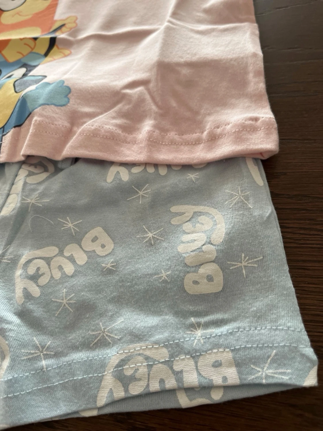 Bluey pyjamas med tryck - 1