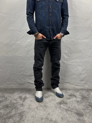 Replay jeans  - Ett par riktigt snygga jeans från Replay i storlek W31 L32 i modellen Waitom 