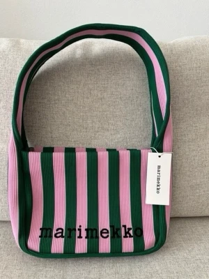 Marimekko väska - med lappen kvar