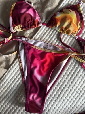 Bikini set - Aldrig använd 