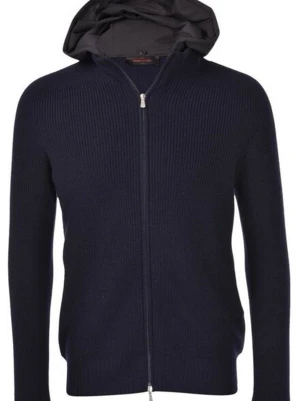 Gran sasso cardigan  - Gran sasso cardigan i väldigt fint skick! St 46 motsvarar xs/s. Mörkblå köpt på Ströms. Skriv vid frågor!