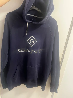 Gant Hoodie - Fin Gant hoodie i mycket fint skick