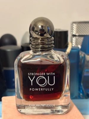 Stronger with you powerfully - Mängd enligt bild, 50 ml flaska