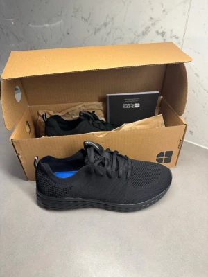 SHOES FOR CREWS  - Helt Nya Oanvänt 