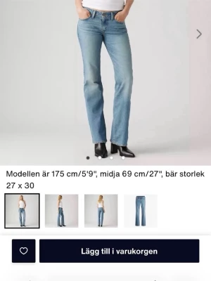 Levi’s jeans  - Ett par jättesnygga 517 Levi’s jeans bootcut❣️
