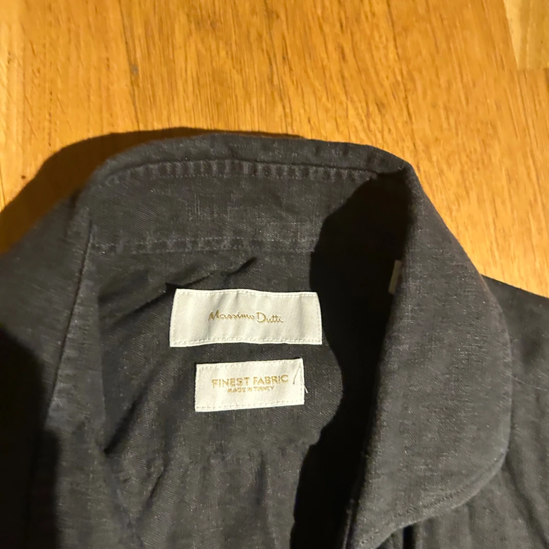 Svart linneskjorta från Massimo Dutti - 2