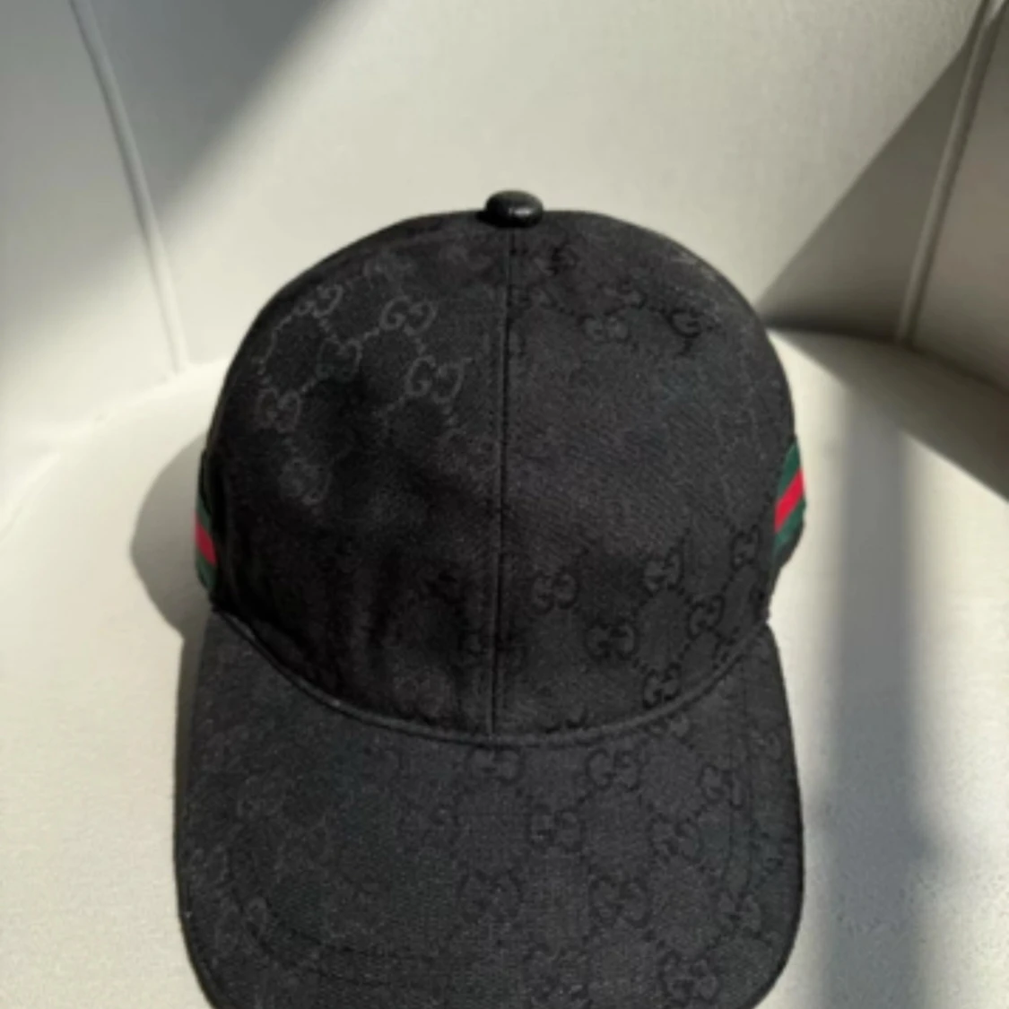 Gucci keps med GG-mönster och ränder - 1