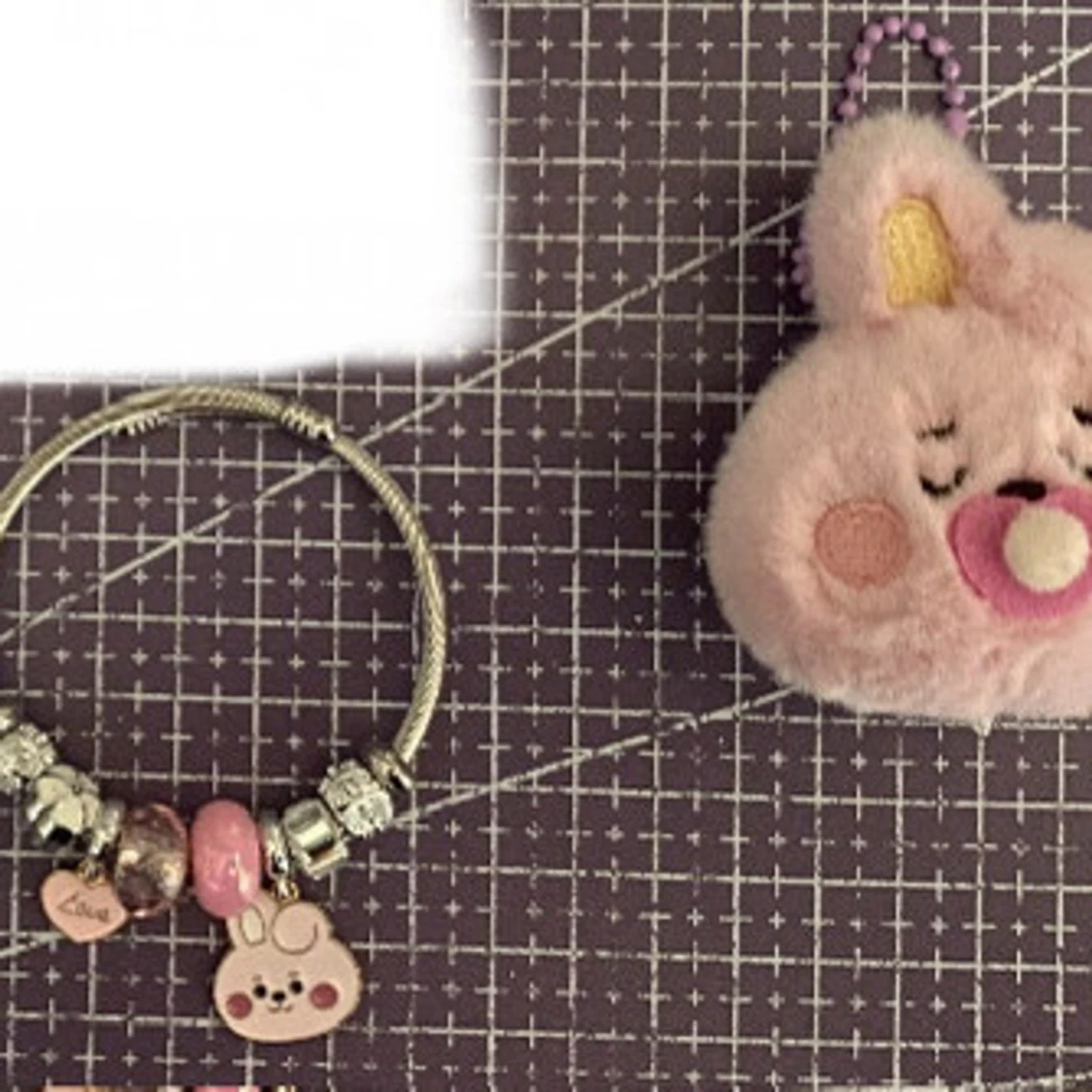 Cooky keyring och halsband 