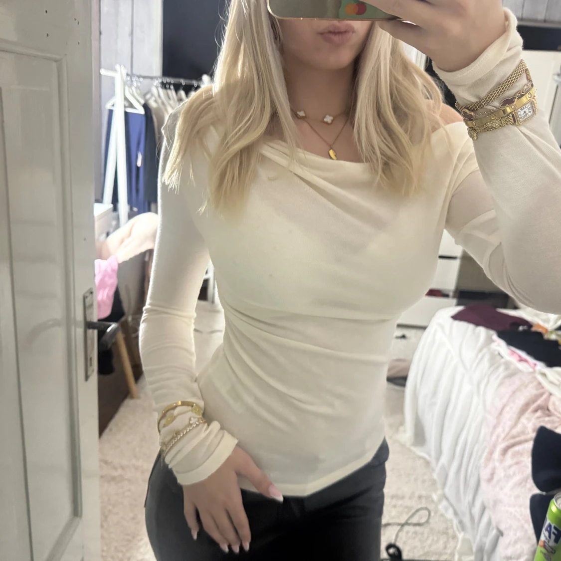 Offshoulder vit långärmad topp - 2