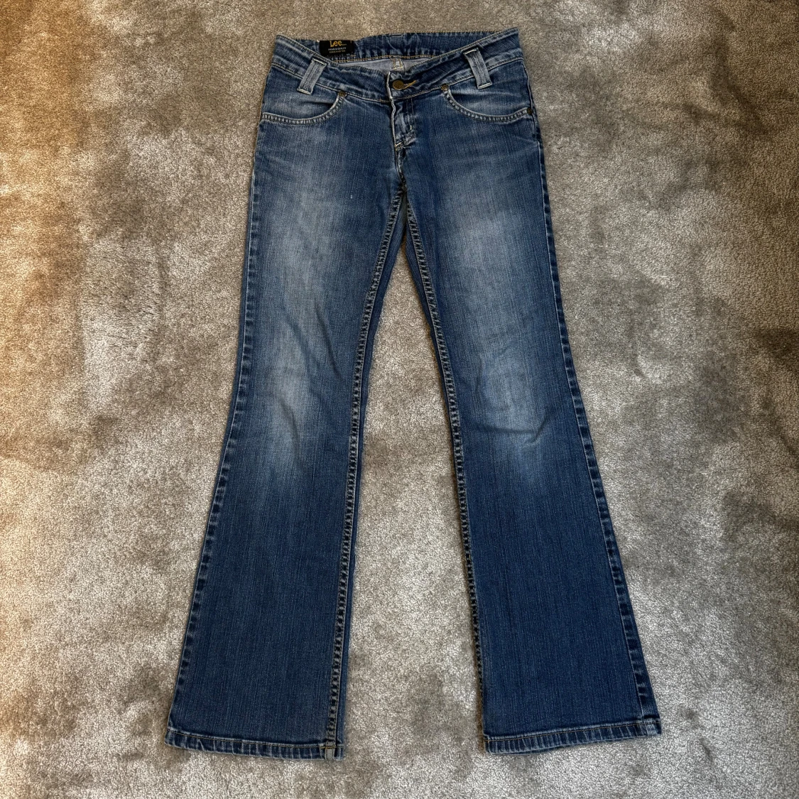 Blå bootcut jeans från Lee - 1