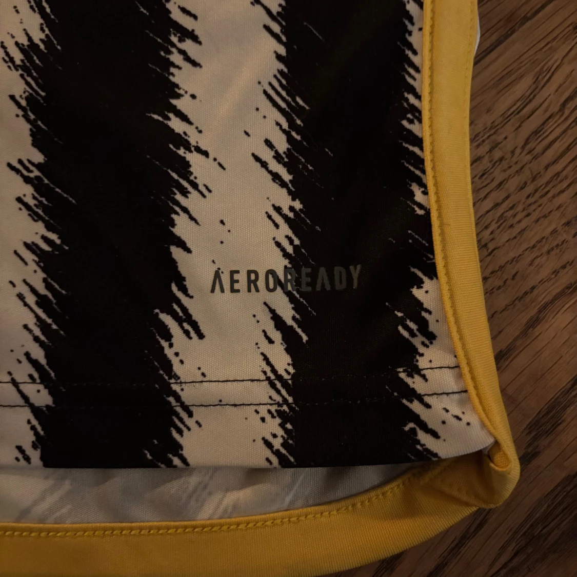 Juventus fotbollströja Adidas 15-16 år - 4