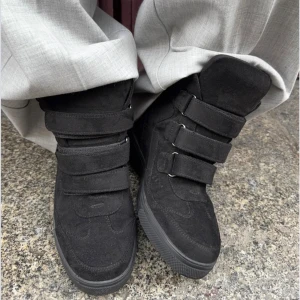 Höst skor - As snygga höst skor från nelly! köpte för 699 och har bara använt 1 gång