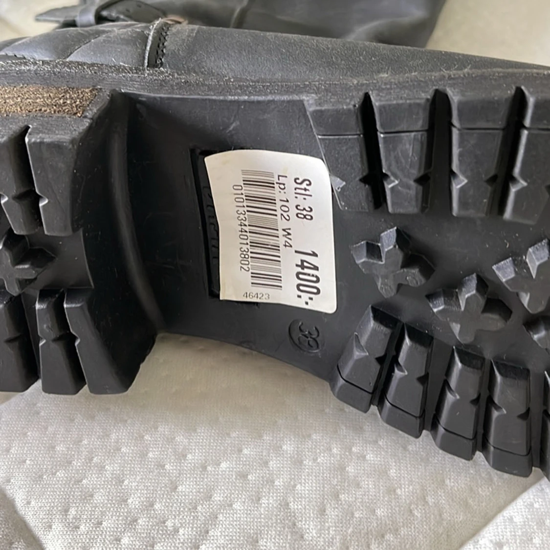 Svarta quiltade boots med spänne  - 1