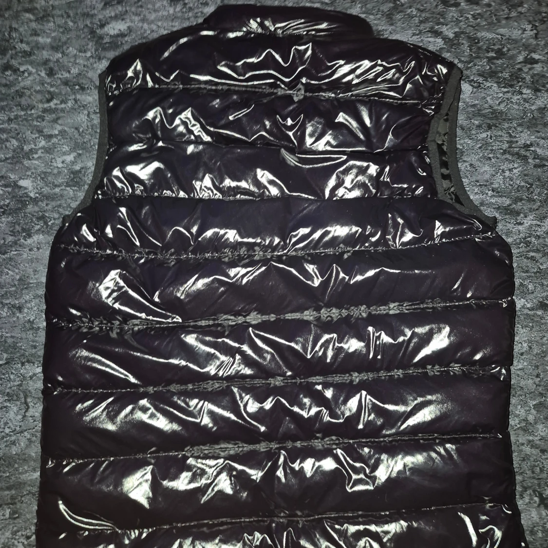 Svart dunväst från Moncler XL - 3