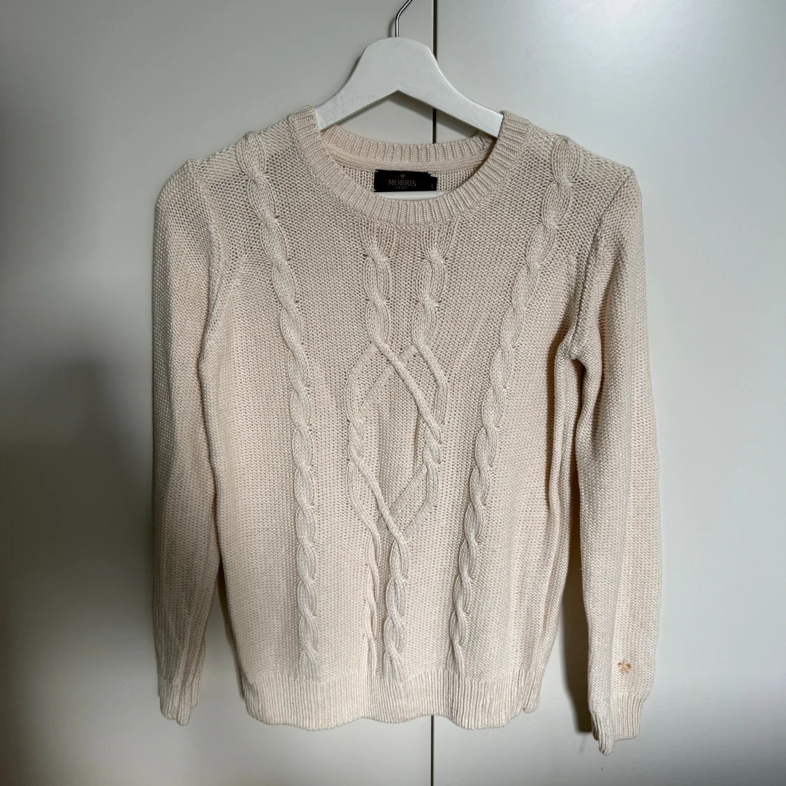 Beige stickad tröja från Morris Lady