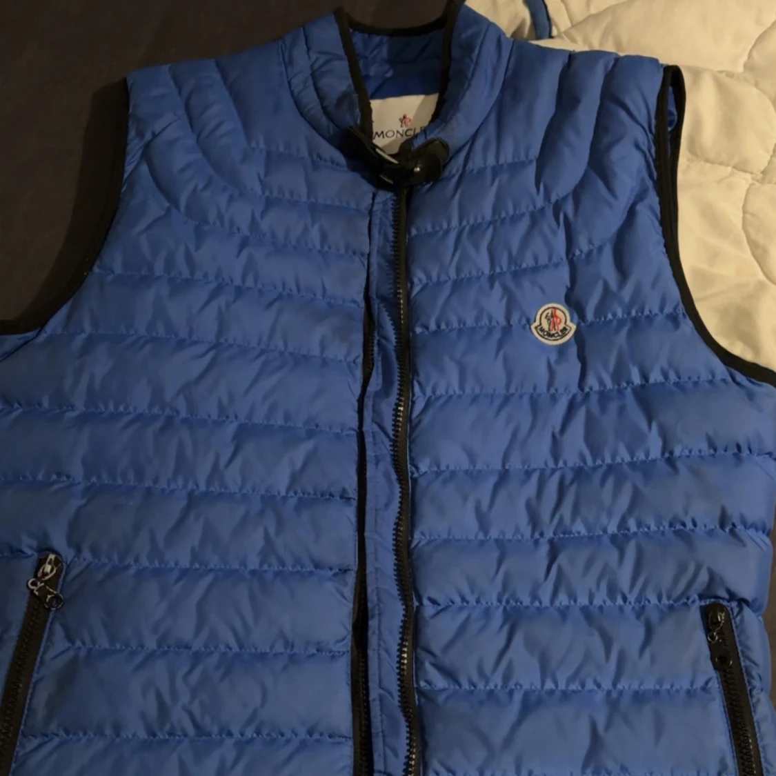 Moncler väst
