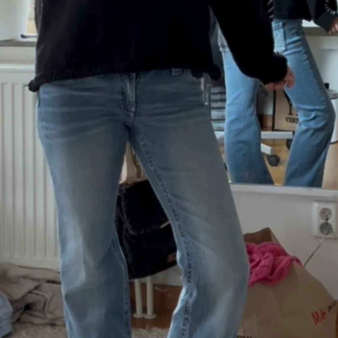 Ljusblå bootcut jeans med strass - 3